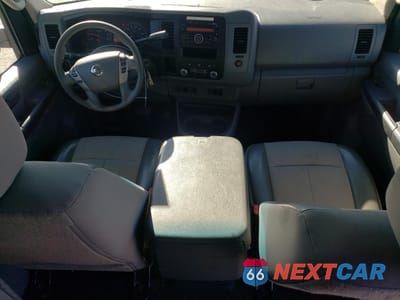 Zdjęcie 8 z 15 samochodu: 2015 NISSAN NV 2500 VIN:1N6BF0LY0FN801481 - miniatura