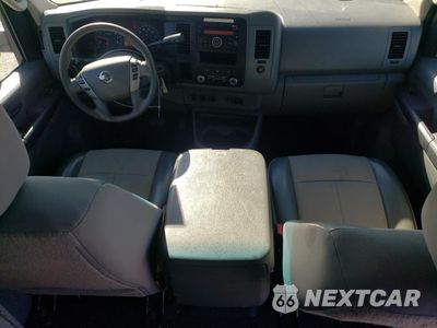 Zdjęcie 8 z 15 samochodu: 2015 NISSAN NV 2500 VIN:1N6BF0LY0FN801481 - miniatura