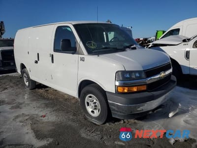 Czwarte zdjęcie samochodu z boku: 2019 CHEVROLET EXPRESS G3500 VIN:1GCZGGFG2K1293509 - miniatura