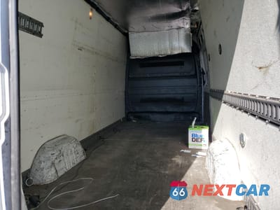Zdjęcie 10 z 14 samochodu: 2013 MERCEDES-BENZ SPRINTER 2500 VIN:WD3PE8CC1D5804086 - miniatura