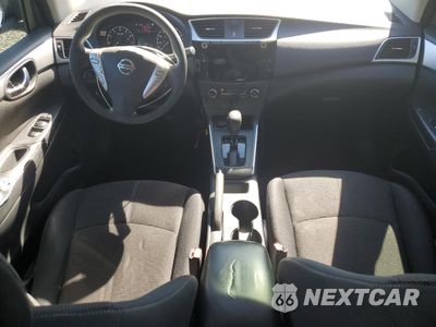 Zdjęcie 8 z 12 samochodu: 2017 NISSAN SENTRA S VIN:3N1AB7AP5HY231757 - miniatura