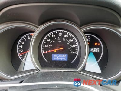 Zdjęcie 9 z 13 samochodu: 2011 NISSAN MURANO S VIN:JN8AZ1MW0BW171463 - miniatura