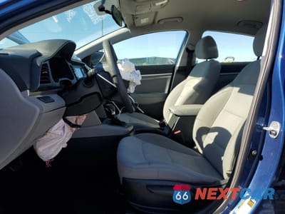 Zdjęcie 7 z 14 samochodu: 2019 HYUNDAI ELANTRA SE VIN:5NPD74LF5KH496939 - miniatura
