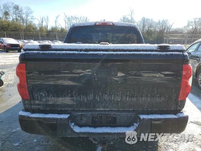Zdjęcie 6 z 12 samochodu: 2021 TOYOTA TUNDRA CREWMAX SR5 VIN:5TFDY5F15MX041213 - miniatura