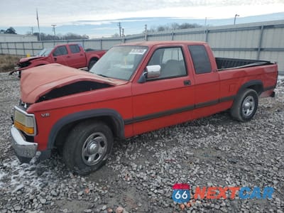 1996 DODGE DAKOTA 1B7GL23X5TS520522 - główne zdjęcie licytacji z USA - miniatura