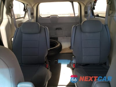 Zdjęcie 10 z 13 samochodu: 2009 DODGE GRAND CARAVAN SE VIN:1D8HN44E79B503111 - miniatura