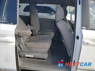 Zdjęcie 11 z 15 samochodu: 2007 HYUNDAI ENTOURAGE GLS VIN:KNDMC233X76032259 - miniatura