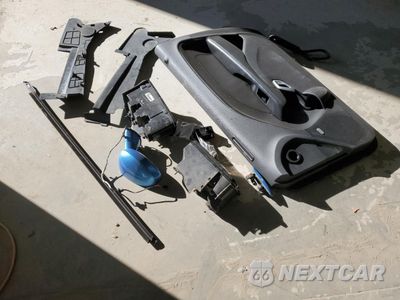 Zdjęcie 14 z 16 samochodu: 2016 DODGE CHALLENGER SXT VIN:2C3CDZAG2GH240498 - miniatura