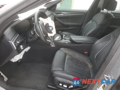 Zdjęcie 7 z 13 samochodu: 2021 BMW M550XI VIN:WBA13BK05MCF97316 - miniatura