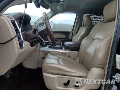 Zdjęcie 7 z 13 samochodu: 2017 RAM 3500 LARAMIE VIN:3C63RRJL1HG677413 - miniatura
