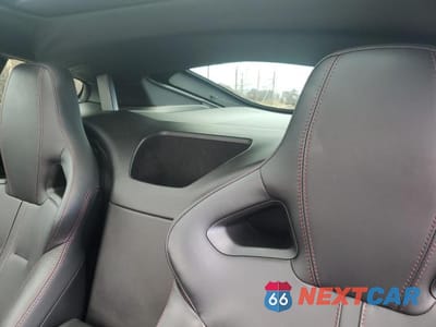 Zdjęcie 10 z 12 samochodu: 2017 JAGUAR F-TYPE S VIN:SAJWJ6BV0H8K40019 - miniatura