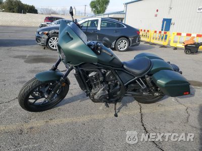 Trzecie zdjęcie samochodu z tyłu: 2024 HONDA CMX1100 T VIN:JH2SC8362RK300016 - miniatura