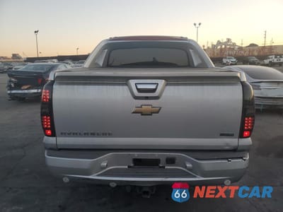 Zdjęcie 6 z 12 samochodu: 2011 CHEVROLET AVALANCHE LTZ VIN:3GNMCGE02BG305032 - miniatura