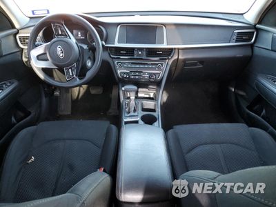Zdjęcie 8 z 12 samochodu: 2019 KIA OPTIMA LX VIN:5XXGT4L30KG275789 - miniatura
