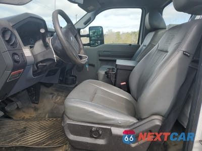 Zdjęcie 7 z 13 samochodu: 2012 FORD F450 SUPER DUTY VIN:1FDUF4GY7CEC01996 - miniatura