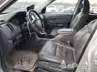 Zdjęcie 7 z 13 samochodu: 2005 HONDA PILOT EXL VIN:2HKYF18715H560693 - miniatura