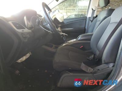 Zdjęcie 7 z 15 samochodu: 2020 DODGE JOURNEY SE VIN:3C4PDCAB7LT242263 - miniatura