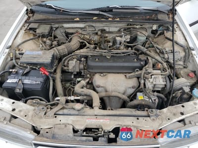 Zdjęcie 11 z 12 samochodu: 1992 HONDA ACCORD LX VIN:1HGCB7257NA062569 - miniatura