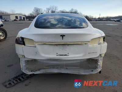 Zdjęcie 6 z 13 samochodu: 2020 TESLA MODEL S VIN:5YJSA1E20LF397964 - miniatura