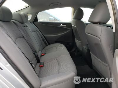 Zdjęcie 10 z 12 samochodu: 2013 HYUNDAI SONATA GLS VIN:5NPEB4ACXDH547995 - miniatura