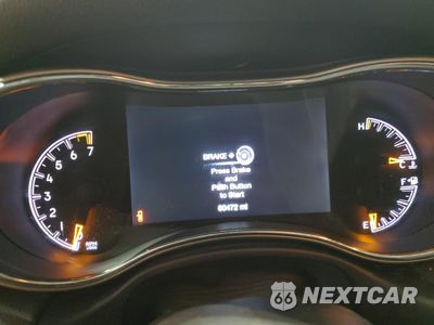 Zdjęcie 9 z 15 samochodu: 2018 JEEP GRAND CHEROKEE LAREDO VIN:1C4RJFAG7JC310620 - miniatura