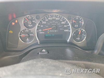 Zdjęcie 9 z 13 samochodu: 2014 GMC SAVANA G3500 VIN:1GTZ7TCG1E1191801 - miniatura