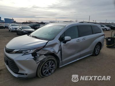2021 TOYOTA SIENNA XLE 5TDJSKFC9MS019242 - główne zdjęcie licytacji z USA - miniatura
