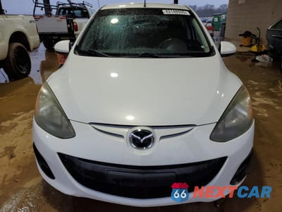 Piąte zdjęcie samochodu w środku: 2012 MAZDA MAZDA2 VIN:JM1DE1KY8C0134268 - miniatura
