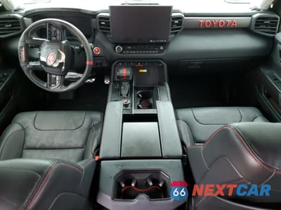 Zdjęcie 8 z 16 samochodu: 2023 TOYOTA SEQUOIA SR5 VIN:7SVAAABA5PX009815 - miniatura