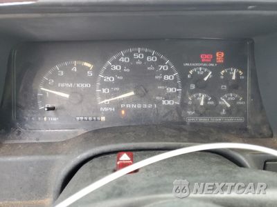 Zdjęcie 9 z 13 samochodu: 1995 GMC SIERRA C1500 VIN:2GTEC19KXS1570733 - miniatura