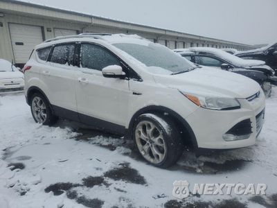 Czwarte zdjęcie samochodu z boku: 2014 FORD ESCAPE TITANIUM VIN:1FMCU0J92EUB58866 - miniatura