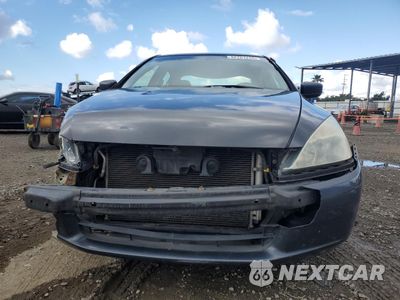 Piąte zdjęcie samochodu w środku: 2004 HONDA ACCORD LX VIN:1HGCM56324A172502 - miniatura