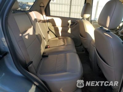 Zdjęcie 12 z 15 samochodu: 2006 FORD ESCAPE LIMITED VIN:1FMCU04106KB10060 - miniatura