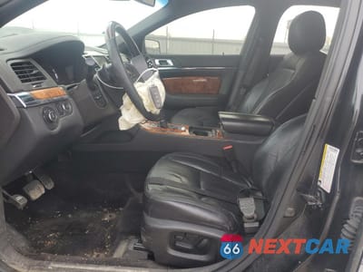 Zdjęcie 7 z 12 samochodu: 2015 LINCOLN MKS VIN:1LNHL9EK3FG607885 - miniatura