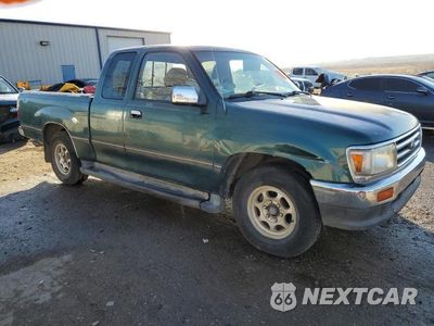 Czwarte zdjęcie samochodu z boku: 1997 TOYOTA T100 XTRACAB SR5 VIN:JT4TN14D7V0033974 - miniatura