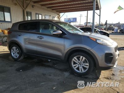 Czwarte zdjęcie samochodu z boku: 2018 KIA SPORTAGE LX VIN:KNDPM3AC3J7454393 - miniatura