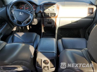 Zdjęcie 8 z 13 samochodu: 2006 HONDA PILOT EX VIN:2HKYF18526H543241 - miniatura