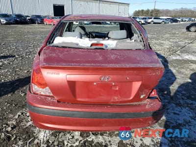 Zdjęcie 6 z 14 samochodu: 2004 HYUNDAI ELANTRA GLS VIN:KMHDN46D04U737438 - miniatura