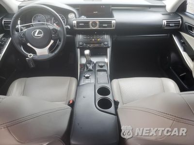 Zdjęcie 8 z 14 samochodu: 2014 LEXUS IS 250 VIN:JTHBF1D23E5011060 - miniatura