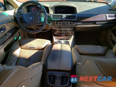 Zdjęcie 8 z 15 samochodu: 2005 BMW 745 LI VIN:WBAGN63595DS59870 - miniatura