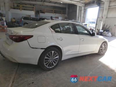 Trzecie zdjęcie samochodu z tyłu: 2021 INFINITI Q50 LUXE VIN:JN1EV7BP4MM705184 - miniatura