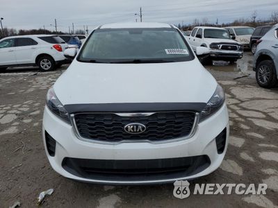 Piąte zdjęcie samochodu w środku: 2019 KIA SORENTO L VIN:5XYPG4A3XKG576198 - miniatura