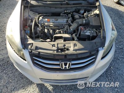 Zdjęcie 11 z 12 samochodu: 2011 HONDA ACCORD LX VIN:1HGCP2F39BA071055 - miniatura