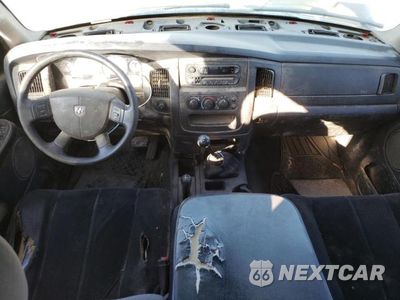 Zdjęcie 8 z 12 samochodu: 2004 DODGE RAM 2500 ST VIN:3D7KU28C34G181349 - miniatura