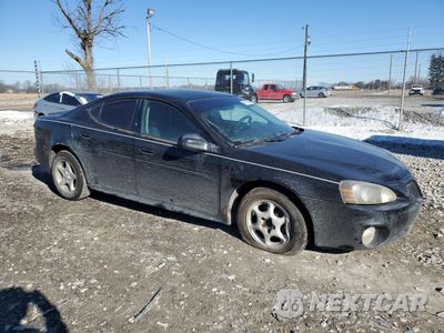 Czwarte zdjęcie samochodu z boku: 2004 PONTIAC GRAND PRIX GT VIN:2G2WP522341282568 - miniatura