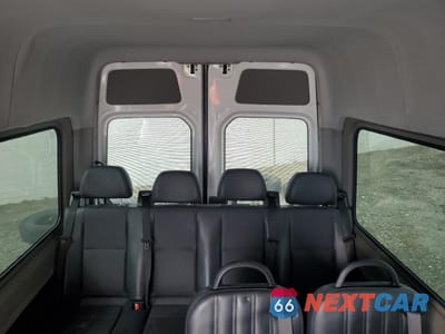 Zdjęcie 10 z 14 samochodu: 2015 MERCEDES-BENZ SPRINTER 2500 VIN:WDZPE8DC0F5965696 - miniatura