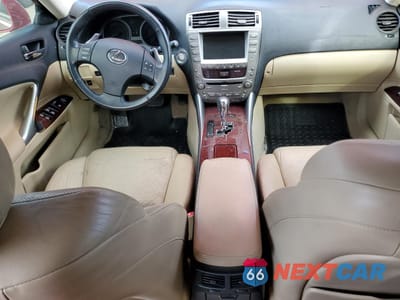 Zdjęcie 8 z 12 samochodu: 2007 LEXUS IS 250 VIN:JTHBK262972044521 - miniatura