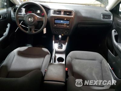 Zdjęcie 8 z 14 samochodu: 2014 VOLKSWAGEN JETTA BASE VIN:3VW2K7AJ7EM386856 - miniatura