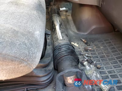 Zdjęcie 9 z 10 samochodu: 2015 VOLVO VN VNL VIN:4V4NC9EHXFN184797 - miniatura