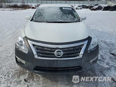 Piąte zdjęcie samochodu w środku: 2015 NISSAN ALTIMA 2.5 VIN:1N4AL3AP3FC431437 - miniatura
